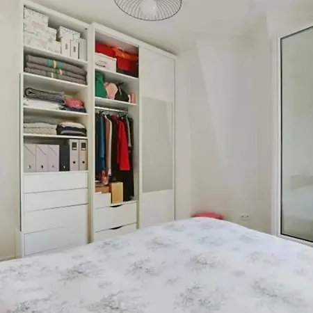 Apartament Bright With Balcony